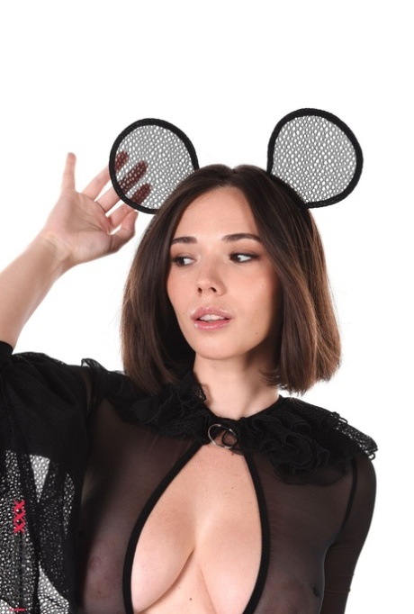 Sexy brunette Eve Sweet sports cosplay ears while going nude to masturbate