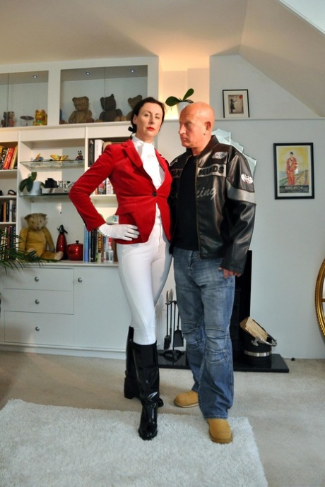 Sexy MILF Lara gets fucked by a bald dude through her hot white tights