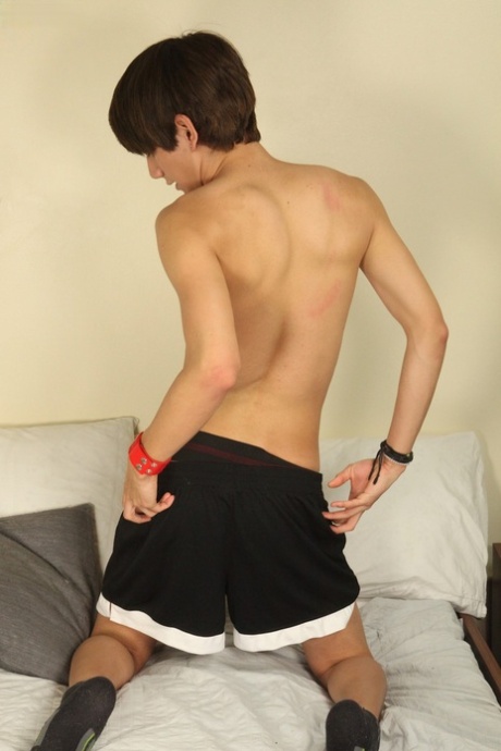 Boy Fun performed by Giovanni Lovell Hot Gallery