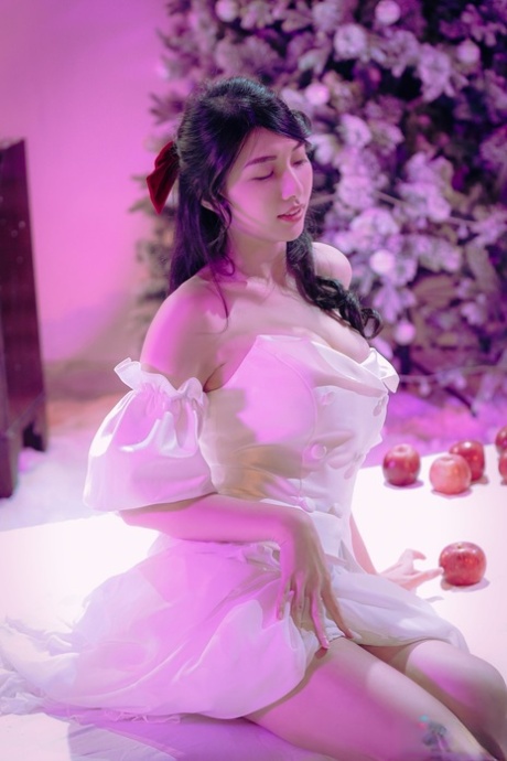 Cute Asian babe Jiaxin enjoys some doggystyle sex in a dramatic cosplay scene