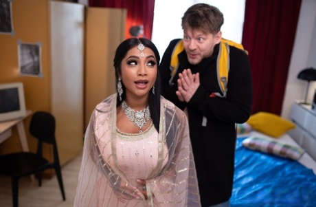 Horny Indian babes Yasmina Khan and Nuria Millan share a stiff rod together
