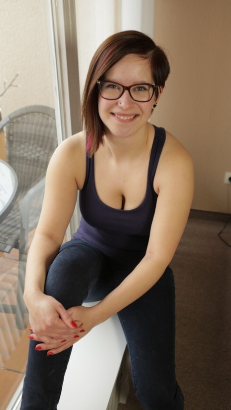 Ersties starring Bea XXX Gallery