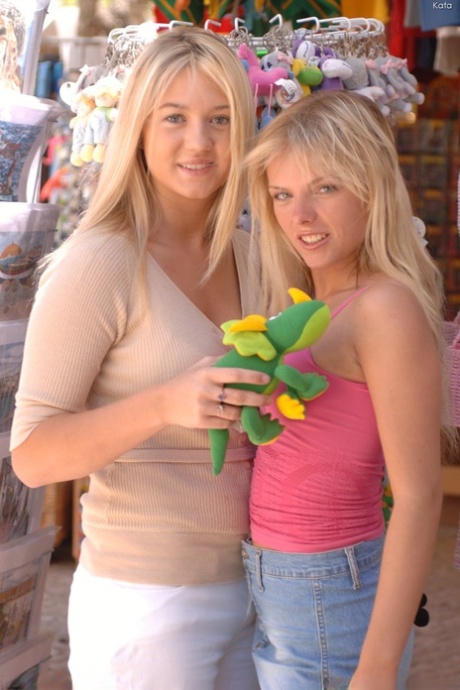 Sweet amateur Kata and her skinny friend show their tits and hot twats